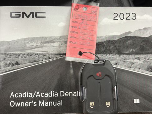 Certified 2023 GMC Acadia SLE FWD image 37