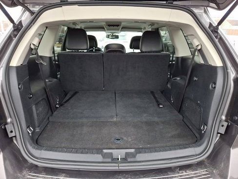 Certified 2017 Dodge Journey Crossroad image 28