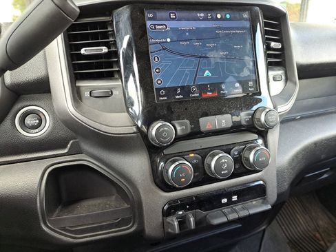 Used 2022 RAM 2500 Tradesman AWD/4WD image 25