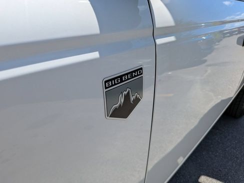 Used 2023 Ford Bronco Big Bend AWD/4WD image 11