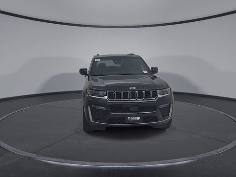 New 2026 Jeep Grand Cherokee Limited AWD/4WD image 4