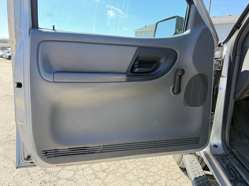 Used 2011 Ford Ranger Sport image 14