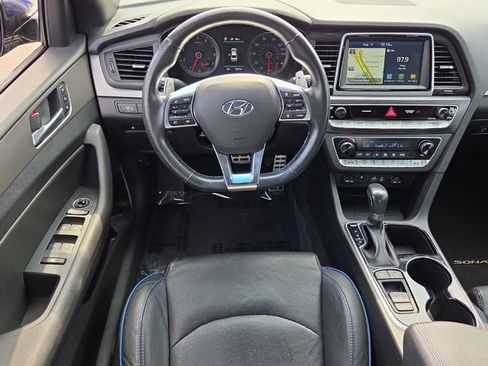 Used 2018 Hyundai Sonata Limited FWD image 14