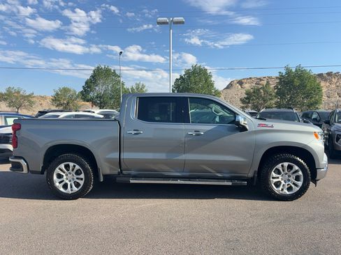 Used 2023 Chevrolet Silverado 1500 LTZ w/ LTZ Convenience Package II AWD/4WD image 6