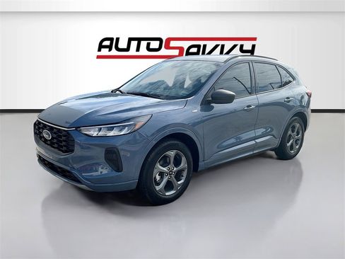 Used 2024 Ford Escape ST-Line w/ Tech Pack #1 image 3