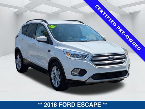 Certified 2018 Ford Escape SEL FWD image 2