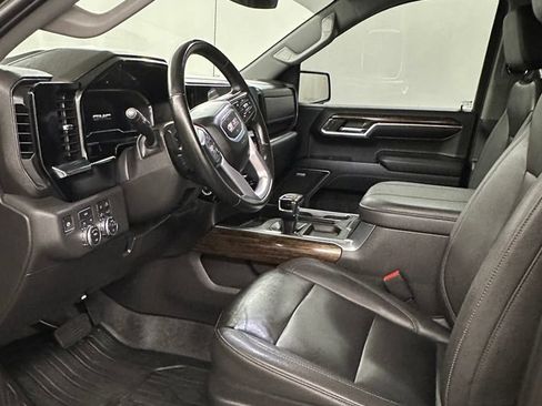 Used 2023 GMC Sierra 1500 Elevation w/ Elevation Premium Package AWD/4WD image 10