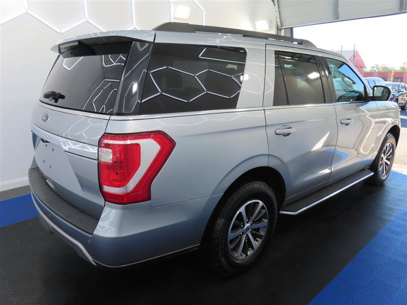 Used 2020 Ford Expedition XLT w/ Equipment Group 202A AWD/4WD image 10