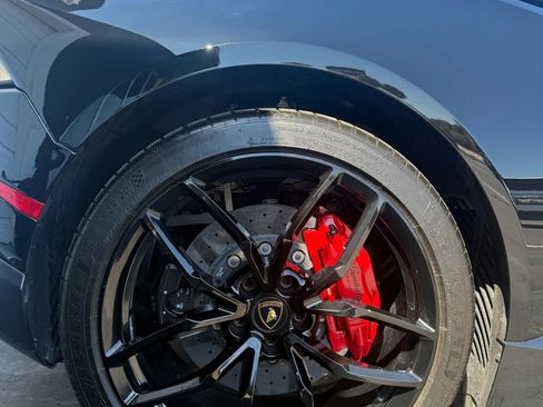 Used 2015 Lamborghini Huracan LP 610-4 image 18
