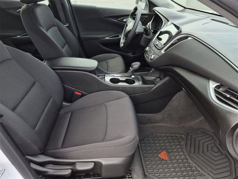 Used 2024 Chevrolet Malibu LS w/ LPO, Floor Liner Package image 10