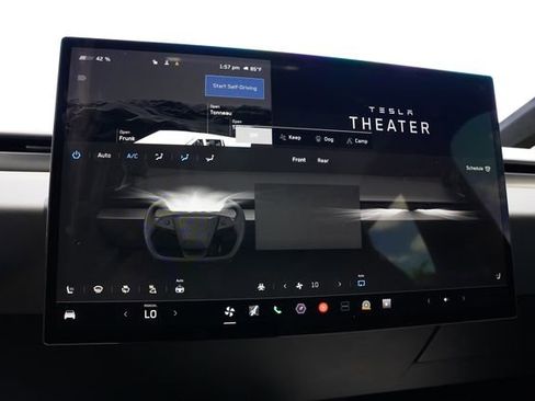 Used 2024 Tesla Cybertruck AWD Crew Cab image 35