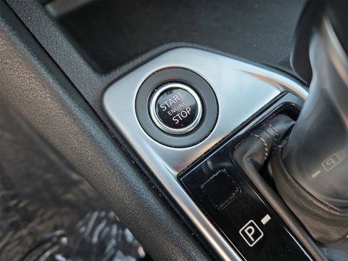 Certified 2024 Nissan Sentra SV image 21