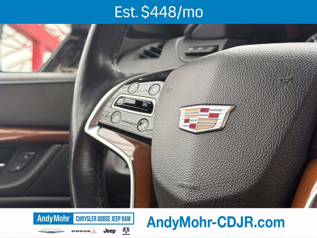 Used 2017 Cadillac Escalade Luxury AWD/4WD image 32