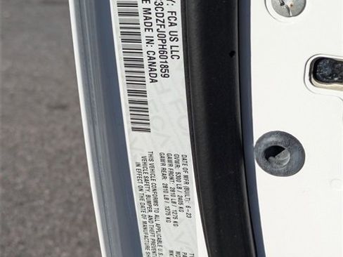 Used 2023 Dodge Challenger R/T Scat Pack image 34