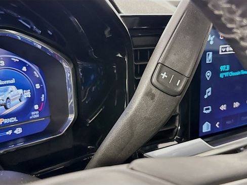 Used 2023 Chevrolet Silverado 1500 LT Trail Boss w/ Protection Package image 17