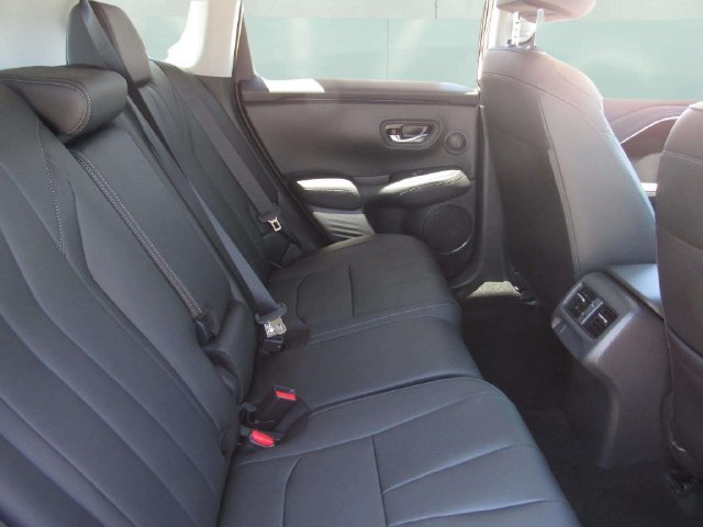 Certified 2025 Acura ADX AWD image 8