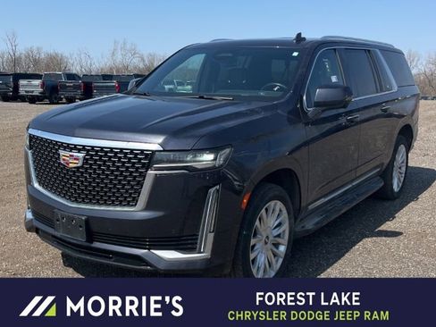 Used 2024 Cadillac Escalade ESV Luxury w/ LPO, Floor Liner Package AWD/4WD image 1