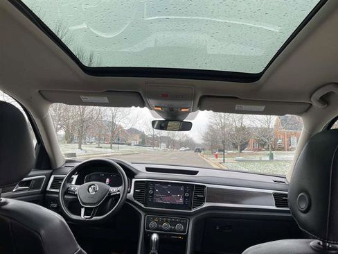 Used 2019 Volkswagen Atlas SEL image 9