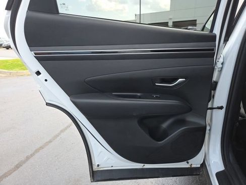Used 2024 Hyundai Tucson SEL AWD/4WD image 14