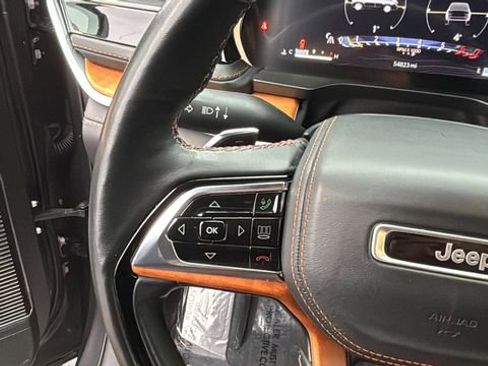 Used 2022 Jeep Grand Cherokee Summit image 23