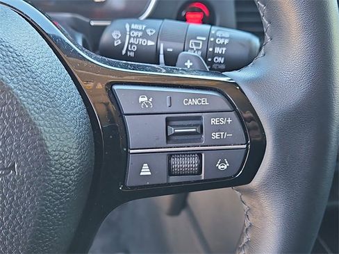 Used 2025 Honda Pilot Elite image 22