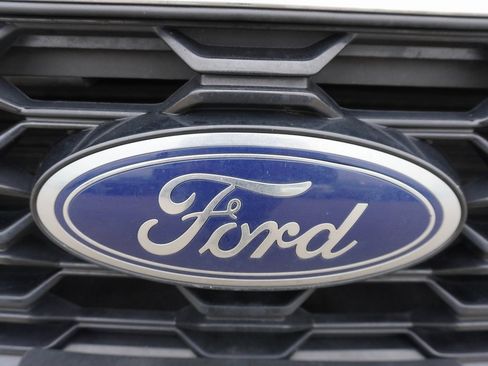 Certified 2024 Ford Escape ST-Line w/ Equipment Group 301A image 28