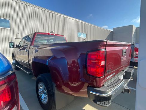Used 2015 GMC Sierra 3500 SLT AWD/4WD image 6