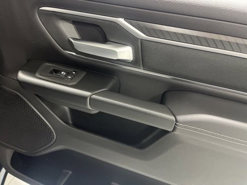 New 2026 RAM 1500 4x4 Crew Cab image 24