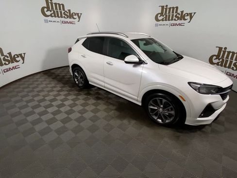 Used 2023 Buick Encore GX Select w/ Sport Touring Package image 2