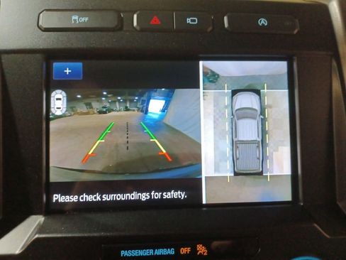 Used 2019 Ford F150 Limited w/ Trailer Tow Package image 24