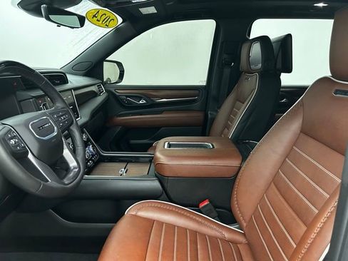 Used 2024 GMC Yukon XL Denali Ultimate image 35