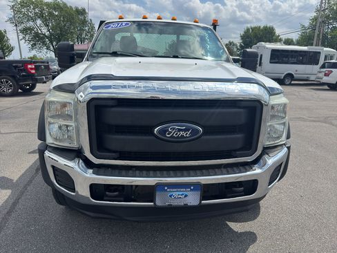 Used 2015 Ford F550 4x4 Regular Cab Super Duty image 4