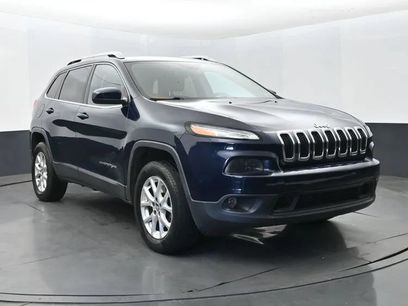 Used 2014 Jeep Cherokee Latitude w/ Cold Weather Group