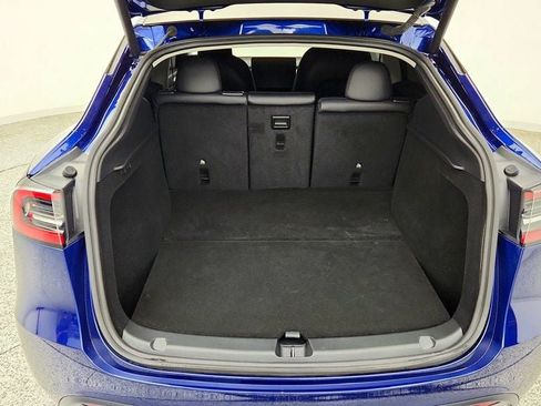 Used 2024 Tesla Model Y Performance AWD/4WD image 25