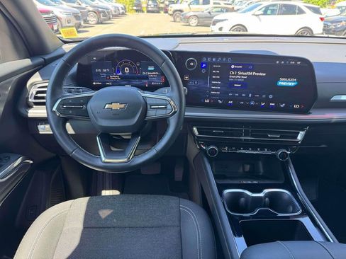 Used 2026 Chevrolet Traverse LT AWD/4WD image 20