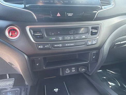 Used 2025 Honda Ridgeline TrailSport image 29