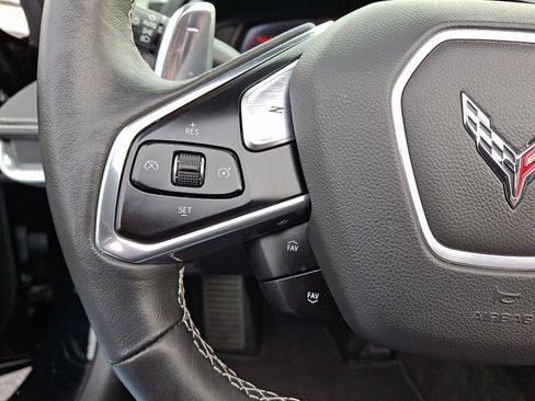 Certified 2023 Chevrolet Corvette Stingray Preferred Conv w/ 2LT image 21