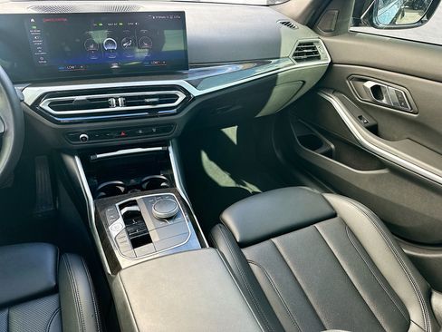 Used 2023 BMW 330i xDrive Sedan w/ Premium Package image 24