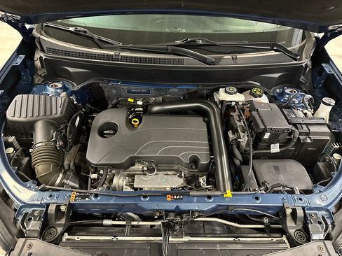 Used 2024 Chevrolet Equinox LT w/ LPO, Floor Liner Package image 38