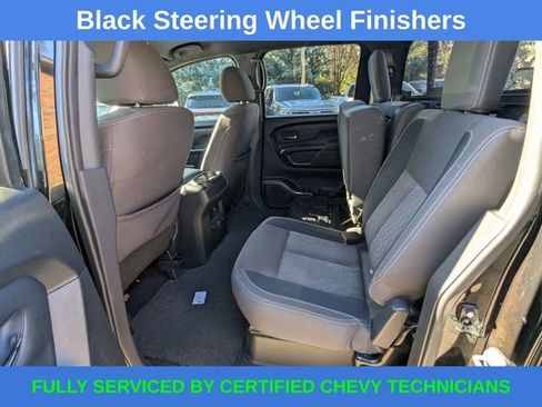 Used 2023 Nissan Titan SV w/ SV Convenience Package image 14