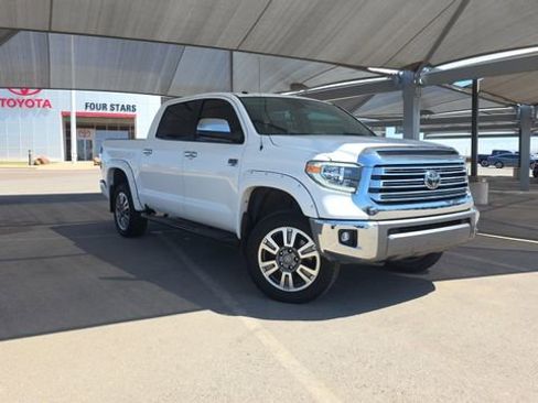 Used 2019 Toyota Tundra Platinum AWD/4WD image 9