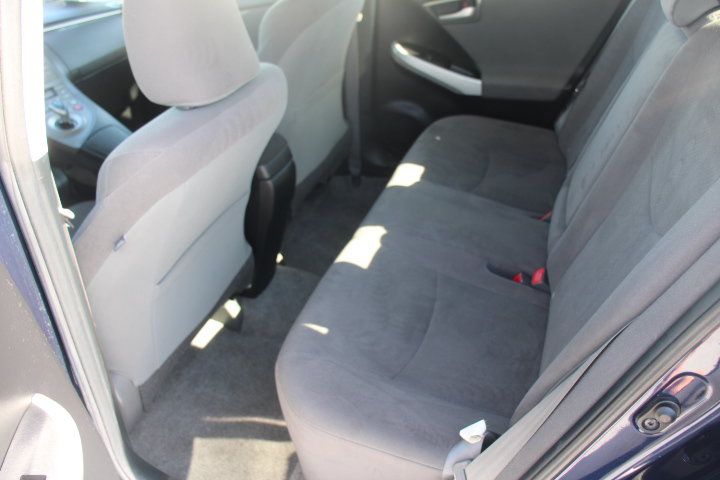 Used 2014 Toyota Prius Three FWD image 11