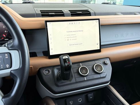 Used 2023 Land Rover Defender 130 First Edition image 55