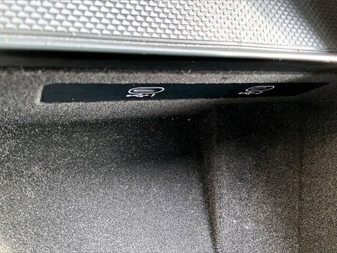 Used 2025 Audi Q7 2.0T Premium Plus image 16