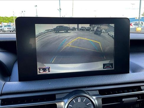 Used 2025 Lexus IS 300 w/ Premium Package RWD image 18