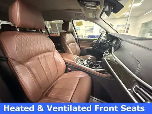 Used 2020 BMW X7 xDrive40i w/ Executive Package image 12