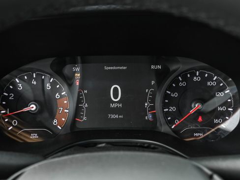 Used 2024 Jeep Compass Latitude w/ Convenience Group image 27