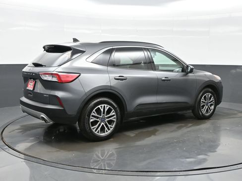 Used 2021 Ford Escape SEL image 6