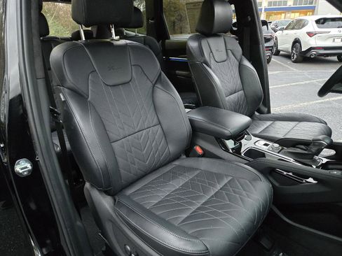 Used 2025 Kia Telluride SX Prestige X-Line image 27