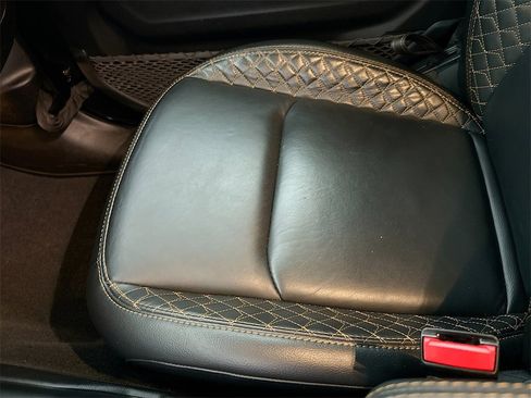 Used 2023 Jeep Wrangler Unlimited Sahara image 22